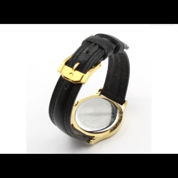 ✨Classic and Elegant Movado Museum Watch ✨ - Picture 2 of 9